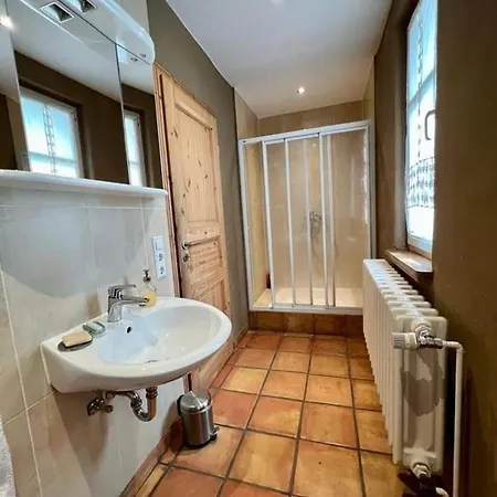 Accommodatie bij particulieren Uebernachten Im Goethezimmer *